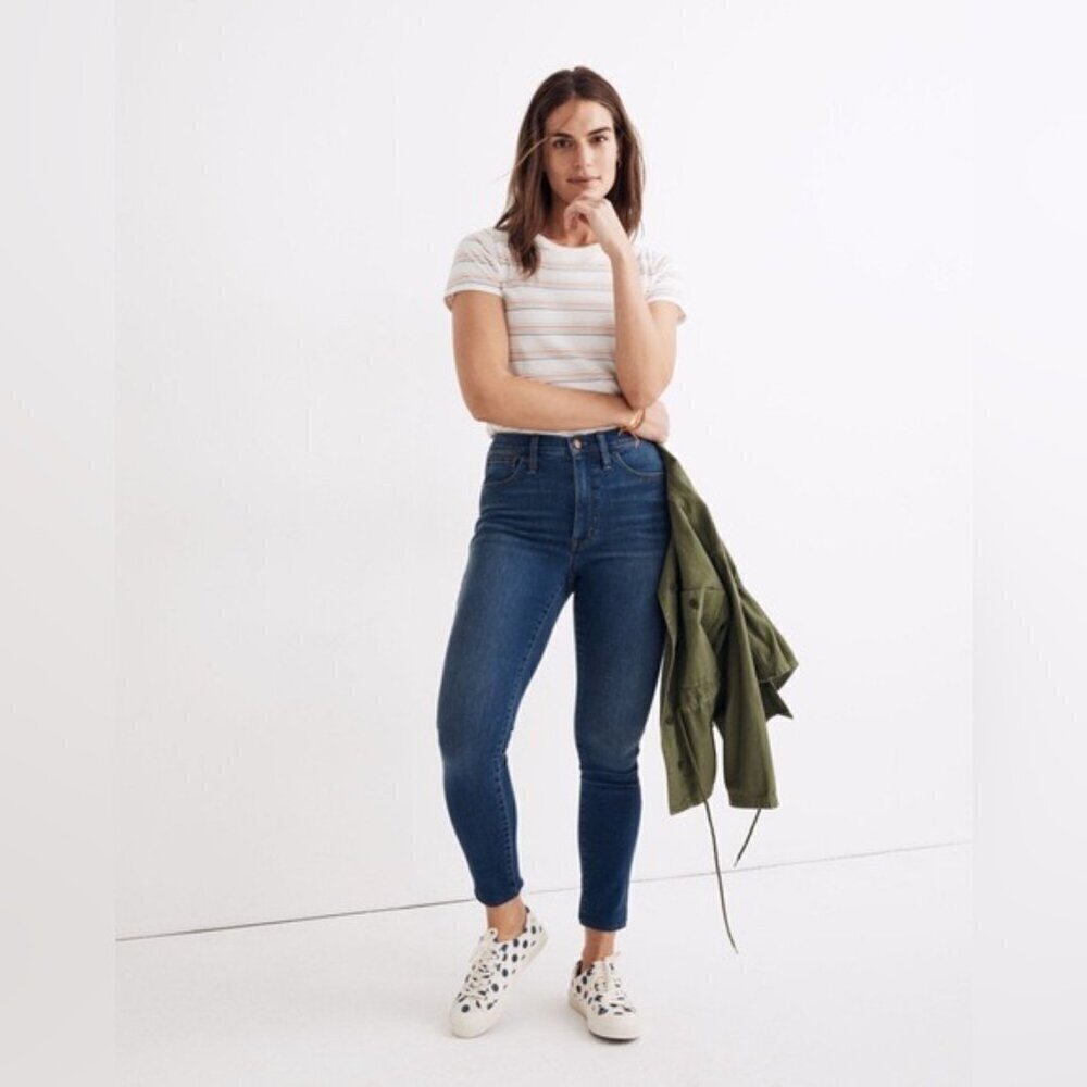 Madewell 10" High-Rise Roadtripper Supersoft Jeans in Playford Wash Size 26